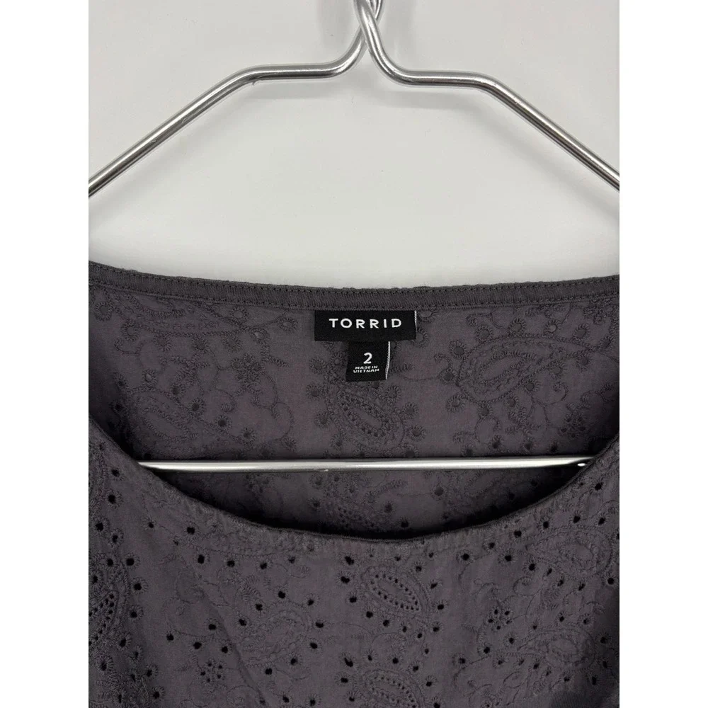 Torrid Dress Plus 2 2x Gray Knit Mini Eyelet Yoke Mini Skater Pockets - Picture 2 of 9